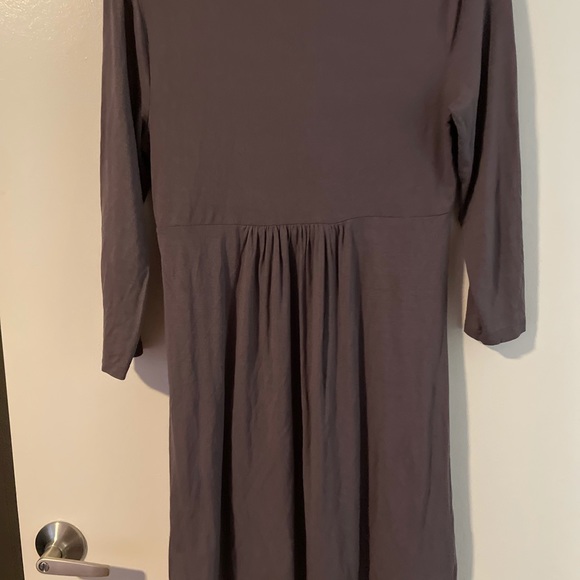 Boden Lilac Dress w/ Embellished Neckline sz 10 - Picture 5 of 6